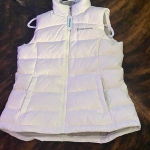 Free country ladies size medium puffer down vest